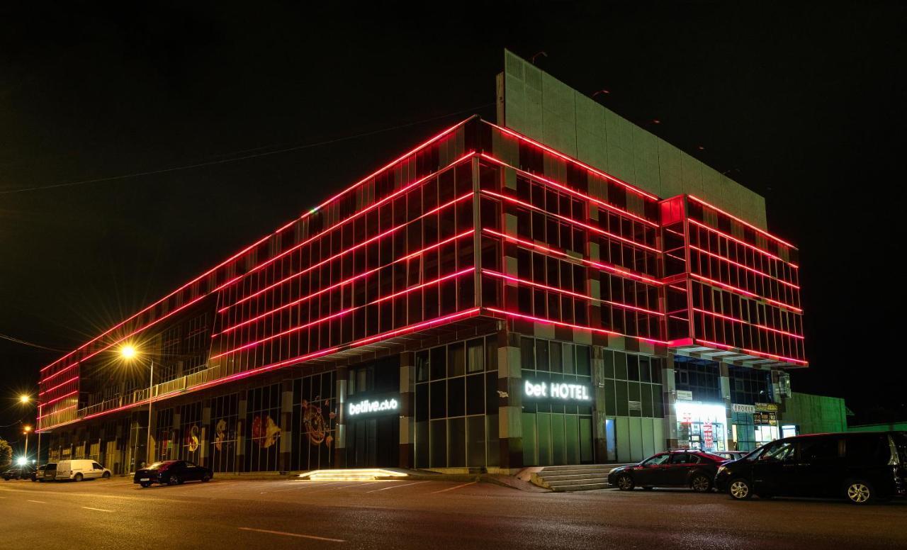 Bet25 Hotel Batumi Exterior photo